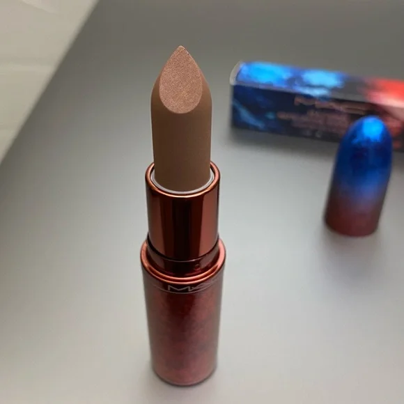 MAC “Stone” Lipstick - Picture 4 of 4